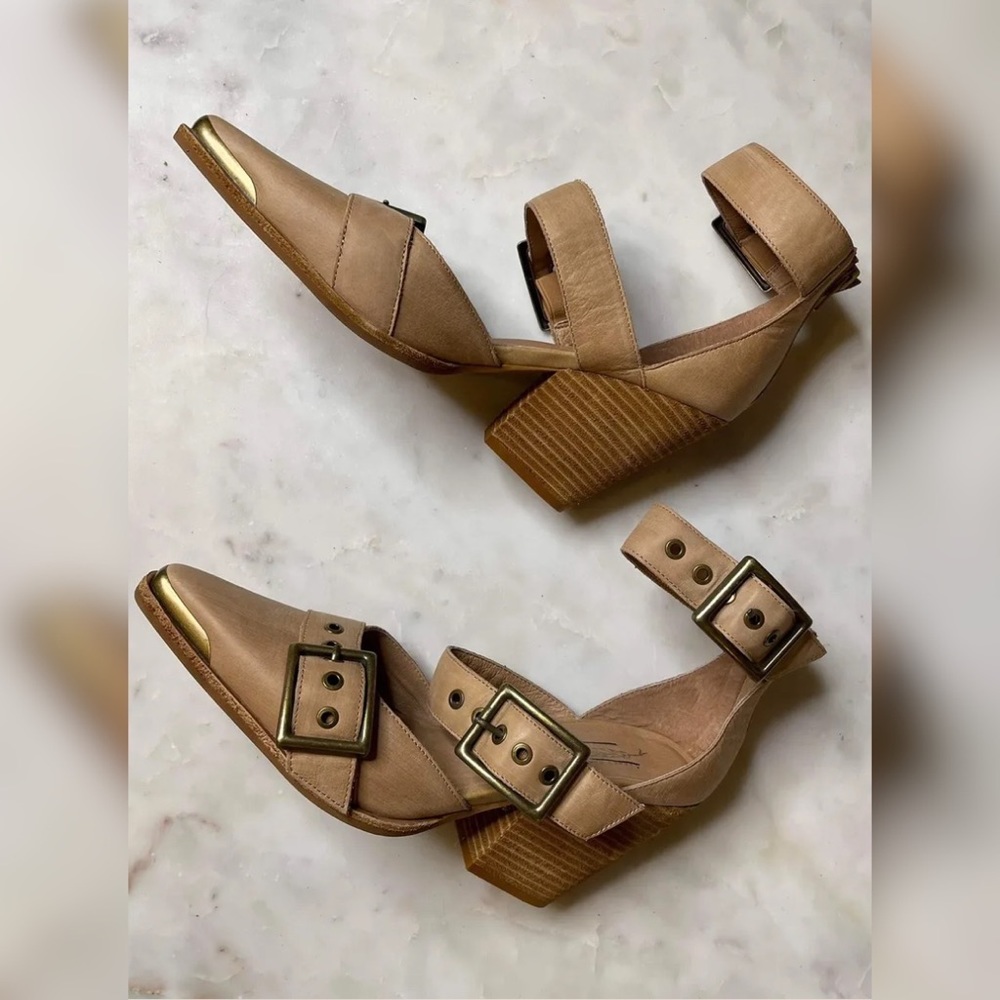 ‼️SOLD OUT ‼️Free People Jeffrey Campbell Hendrix Heels - Picture 5 of 8